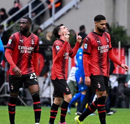 完美体育首页-AC米兰球星因伤缺席下一轮比赛，球队备战备受影响的简单介绍